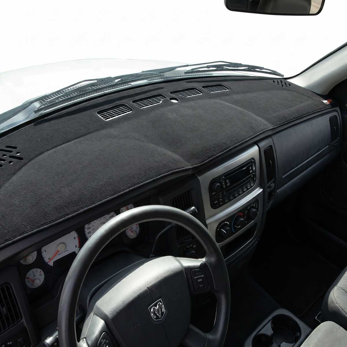 2002-2005 Ram dash cover